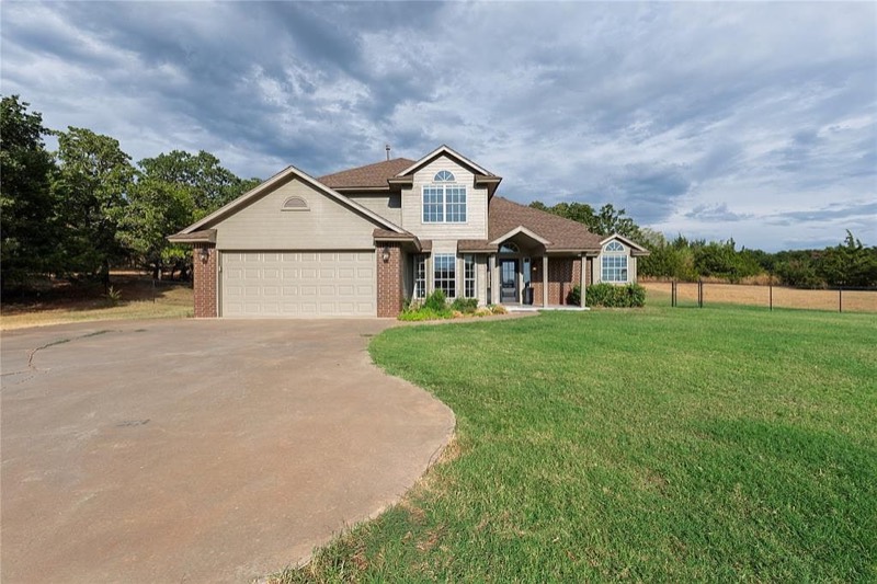 100323 S Shadyoak Dr